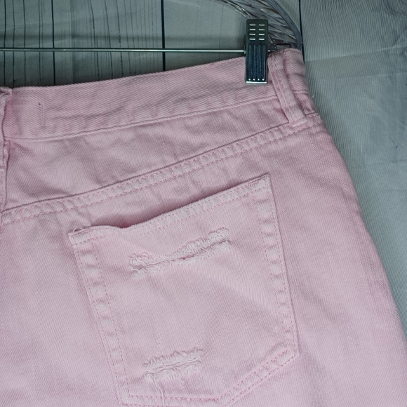 We The Free Pink Distressed Frayed Hem Women Shorts - Picture 11 of 14